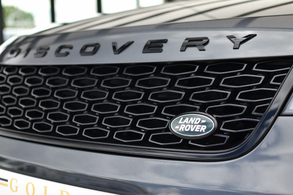 Land Rover Discovery 3 .0 Sdv6 Se 302 Bhp White #11