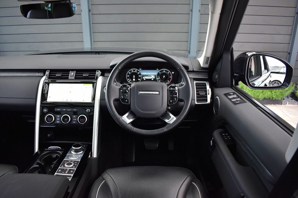 Land Rover Discovery 3 .0 Sdv6 Se 302 Bhp White #49