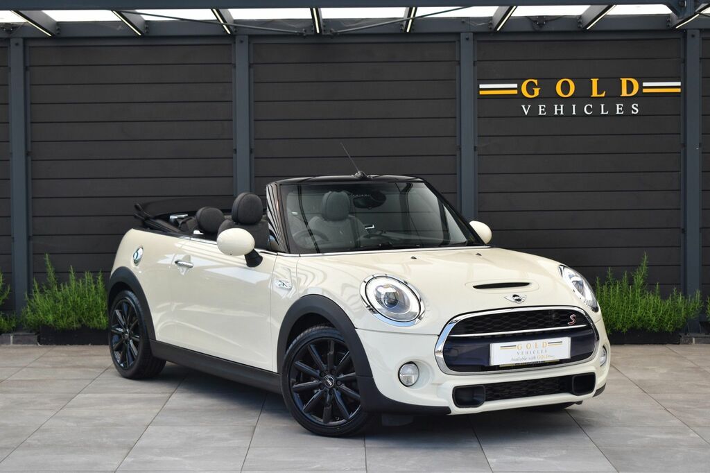 Mini Convertible Euro 6 Ss 136 Ps Black #1