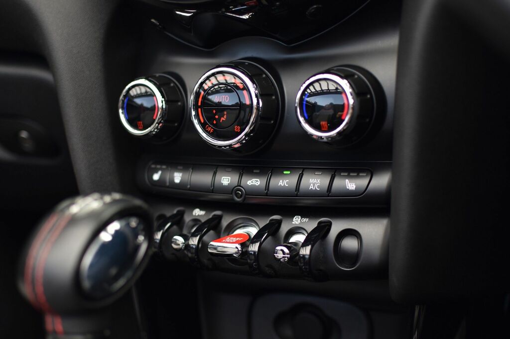 Mini Convertible Euro 6 Ss 136 Ps Black #45
