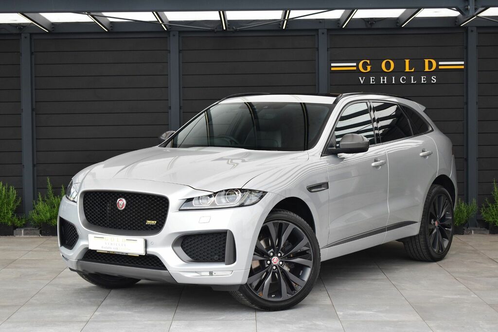 Jaguar F-Pace 3.0 D300 V6 Portfolio Suv Awd Euro Red #38