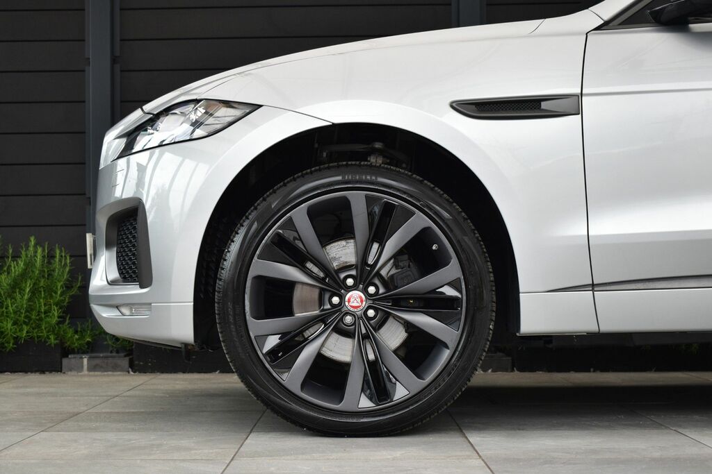 Jaguar F-Pace 3.0 D300 V6 Portfolio Suv Awd Euro Red #31