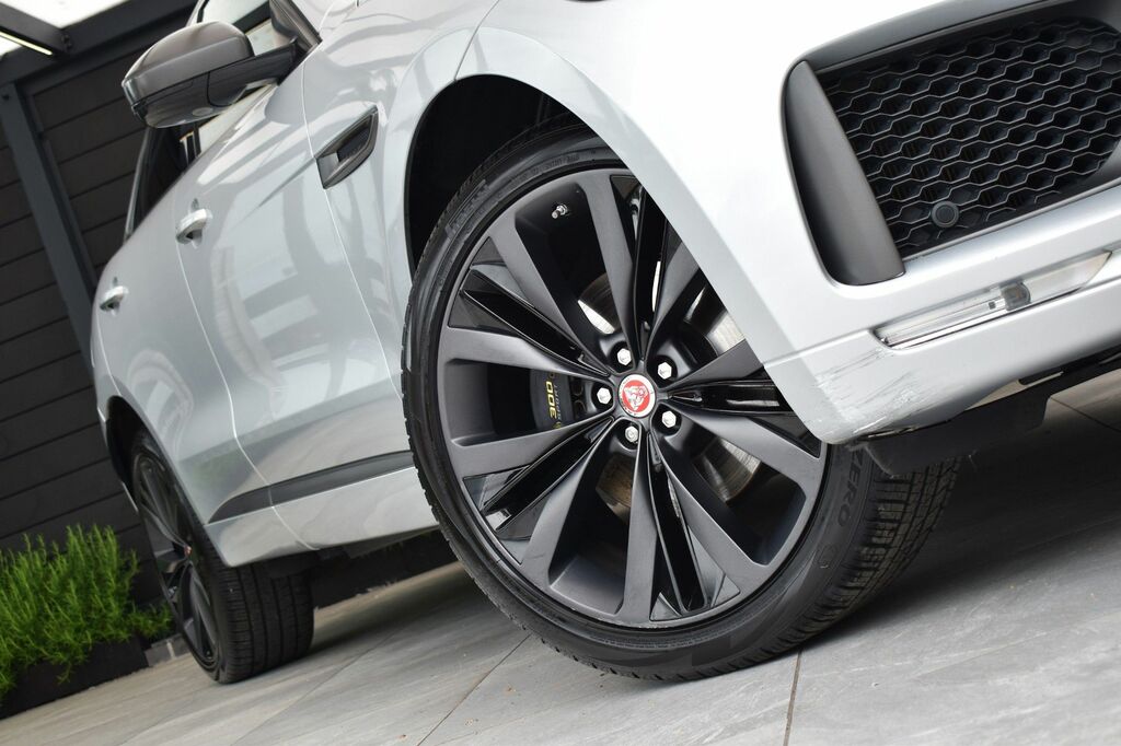 Jaguar F-Pace 3.0 D300 V6 Portfolio Suv Awd Euro Red #3