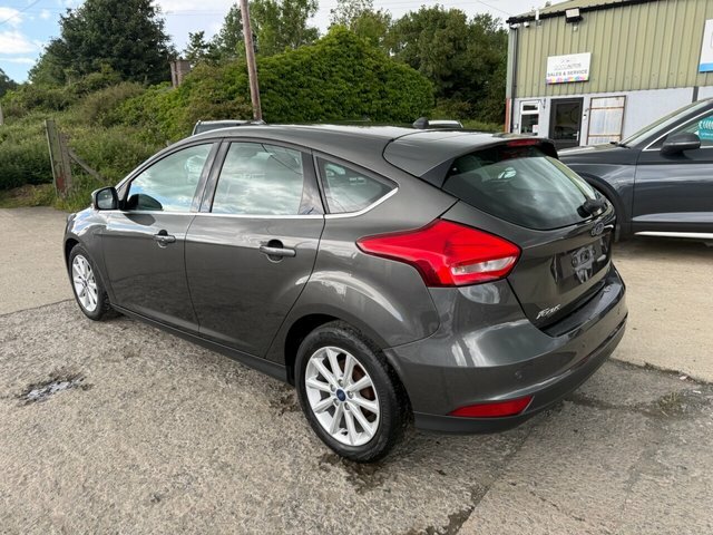 Ford Focus 1.0T Ecoboost Titanium Hatchback E FE18HDF Grey #3