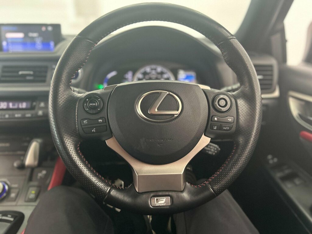 Lexus CT 1.8 200H Takumi E-cvt Euro 6 Ss White #36