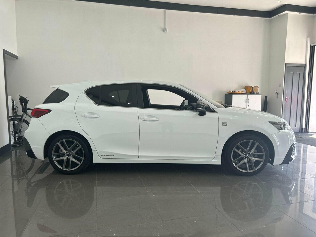 Lexus CT 1.8 200H Takumi E-cvt Euro 6 Ss White #13