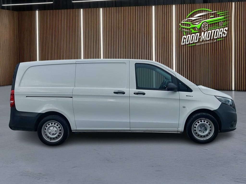 Mercedes-Benz eVito Mpv White #6