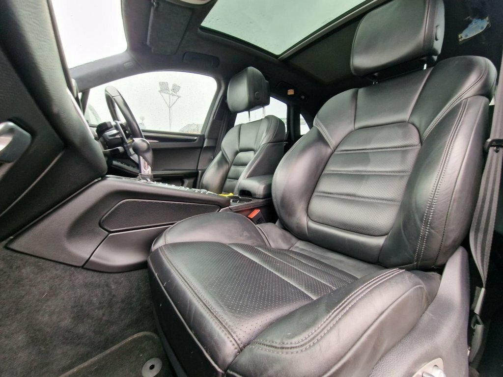 Porsche Macan 5dr Pdk Grey #53