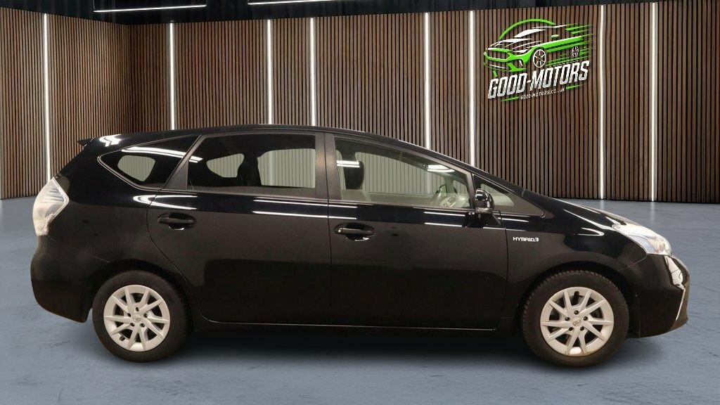 Toyota Prius+ 1.8L Icon Black #2