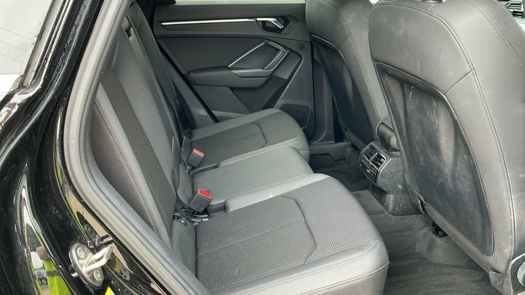 Audi Q3 2L S Line TGZ3019 Black #6