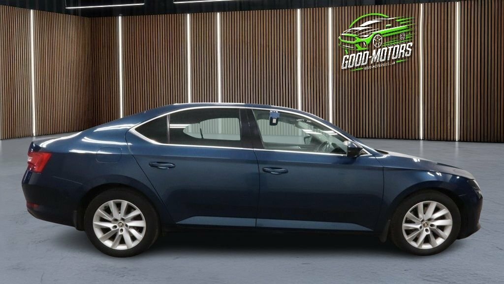 Skoda Superb 1.6L Se Technology Blue #3