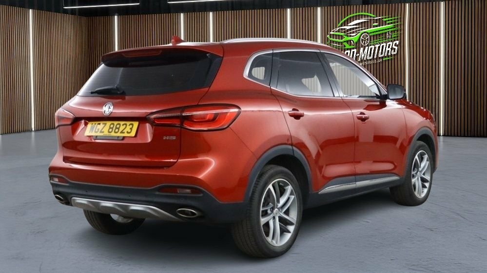 MG HS 1.5L Exclusive Red #4