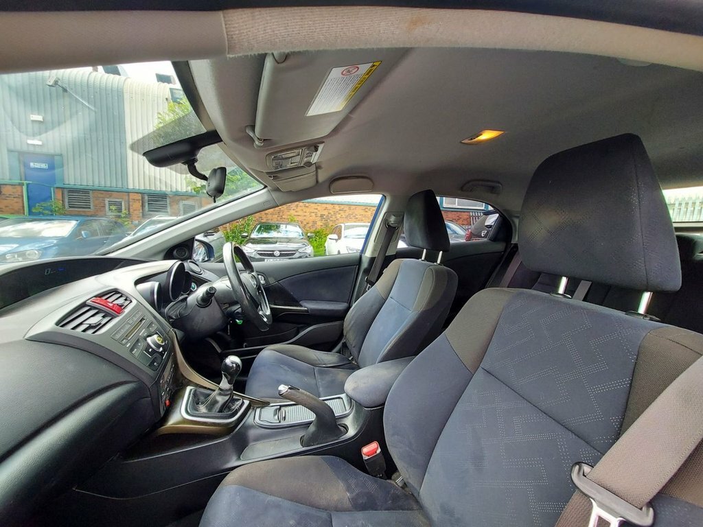 Honda Civic 1.4 I-vtec Se 2012 White #14