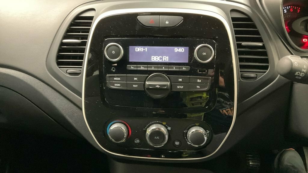 Renault Captur Captur Iconic Tce Black #10