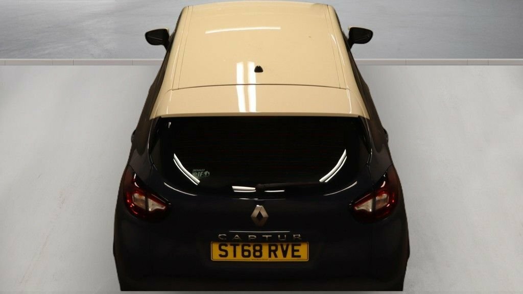 Renault Captur Captur Iconic Tce Black #8