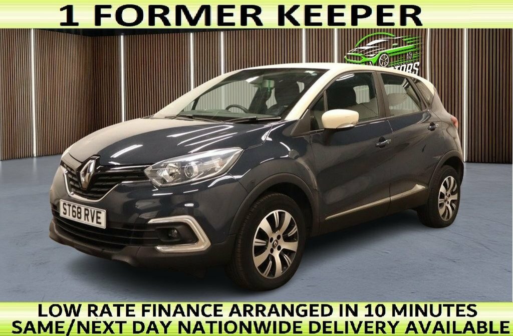 Renault Captur Captur Iconic Tce Black #1
