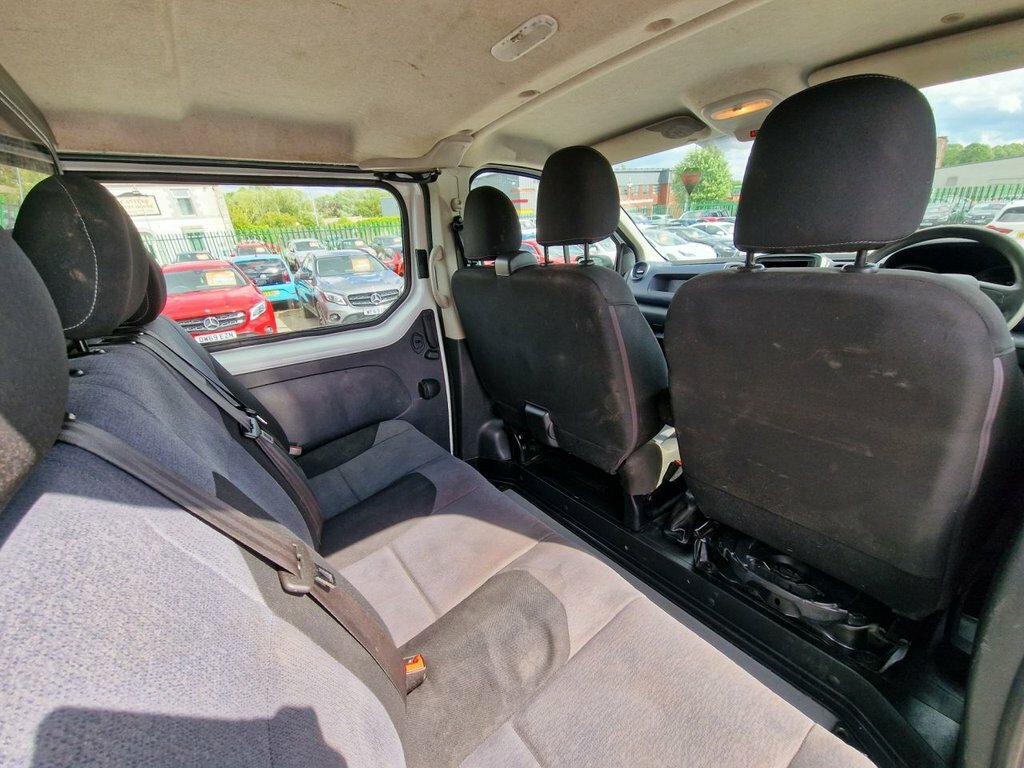 Vauxhall Vivaro 1.6 Cdti 2900 Sportive Panel Van Silver #21