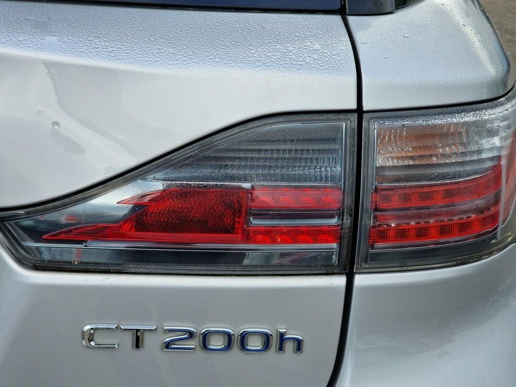 Lexus CT 200H Hatchback White #12