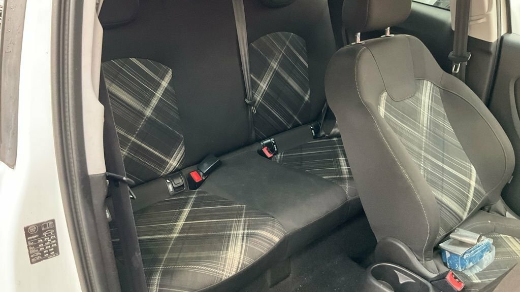 Vauxhall Corsa 1.4 Design 89 Blue #10