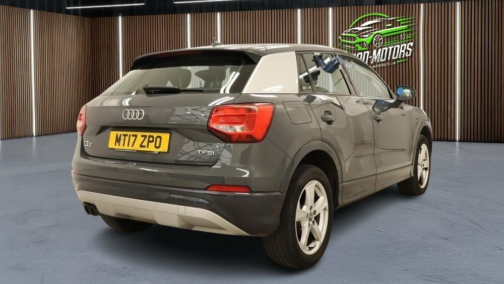 Audi Q2 1L Sport Grey #6
