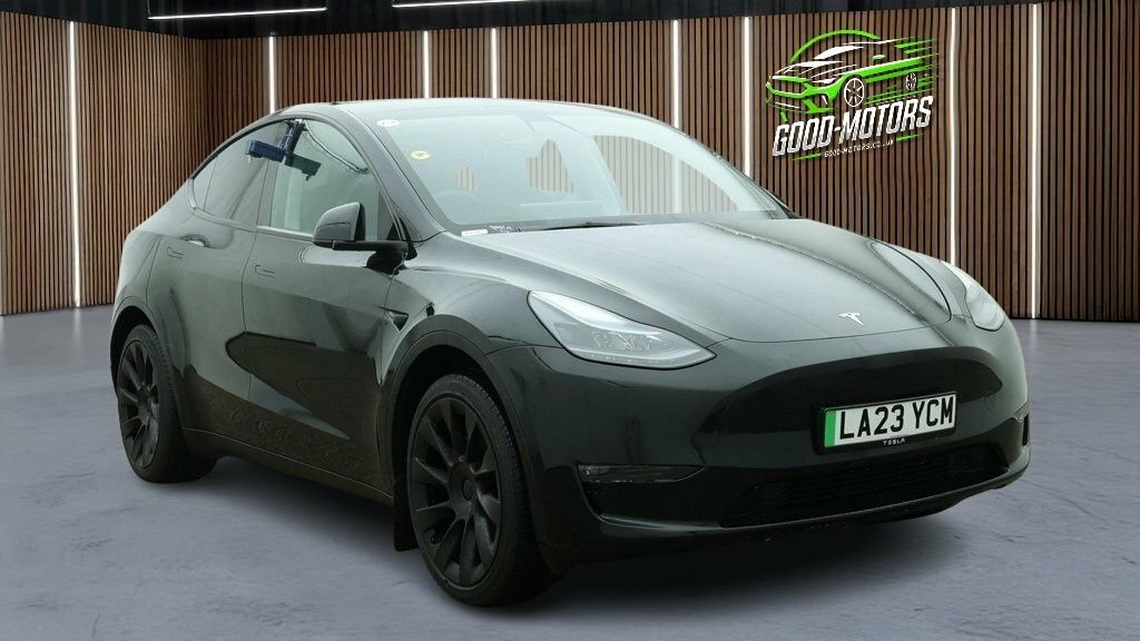 Tesla Model Y Suv Black