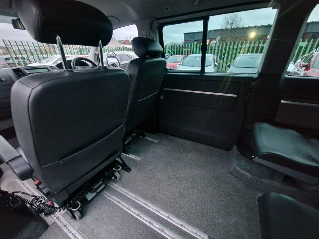 Volkswagen Caravelle Tdi Se #37