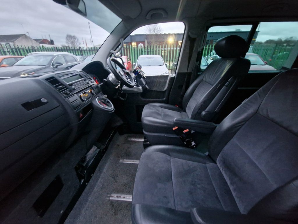 Volkswagen Caravelle Tdi Se #35