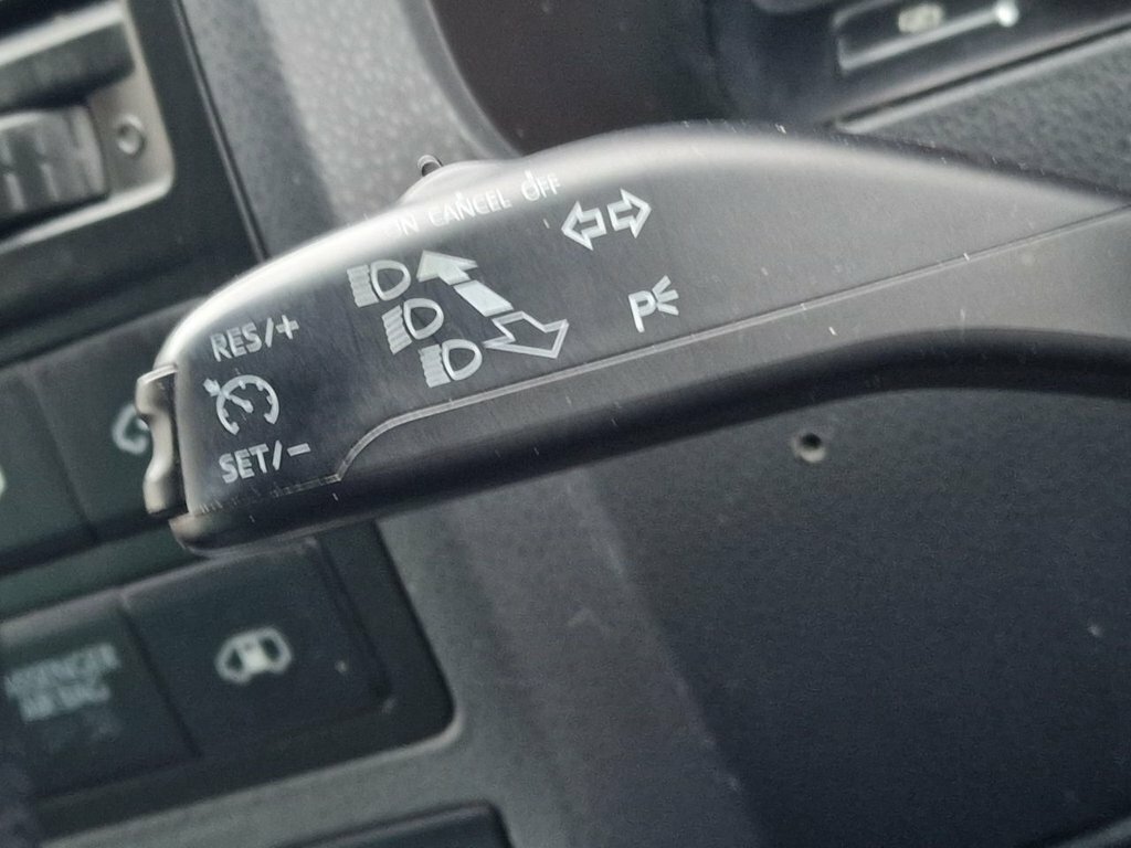 Volkswagen Caravelle Tdi Se #14