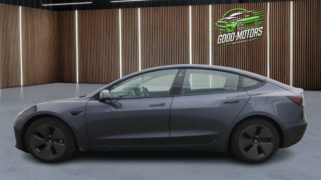 Tesla Model 3 Saloon Grey #6