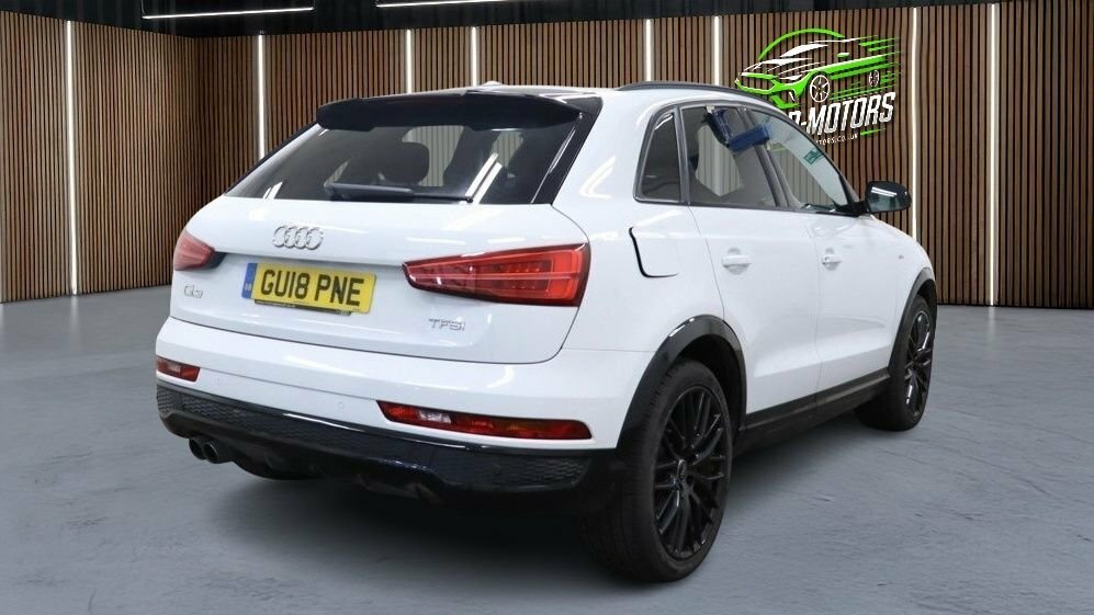 Audi Q3 1.4L Black Edition White #6