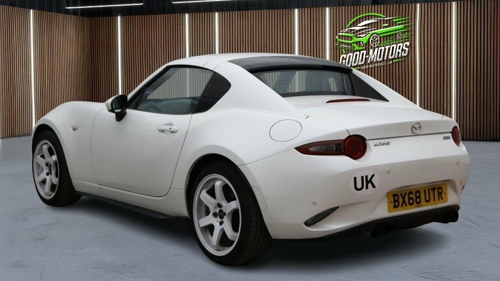 Mazda 121 2L Sport Nav White #6