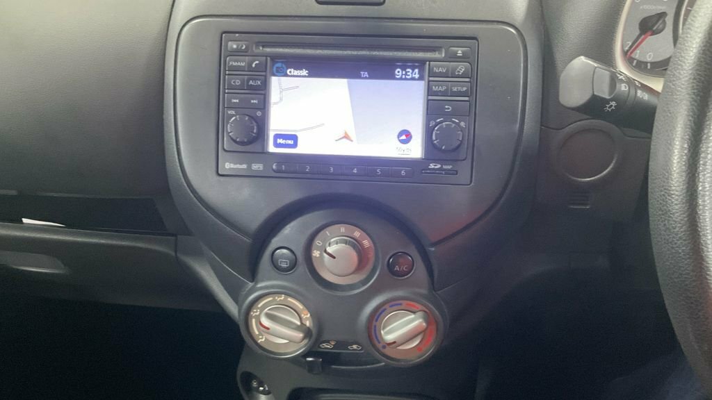 Nissan Micra Hatchback 1.2 12V Visia 2012 Silver #12