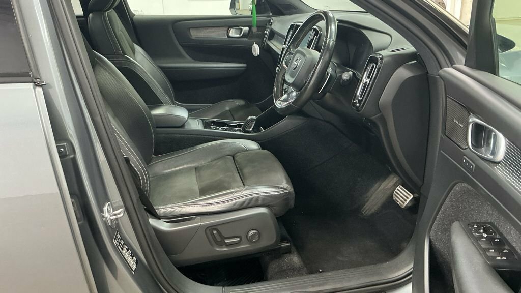 Volvo XC40 2.0 T5 First Edition Awd Geartronic Grey #9