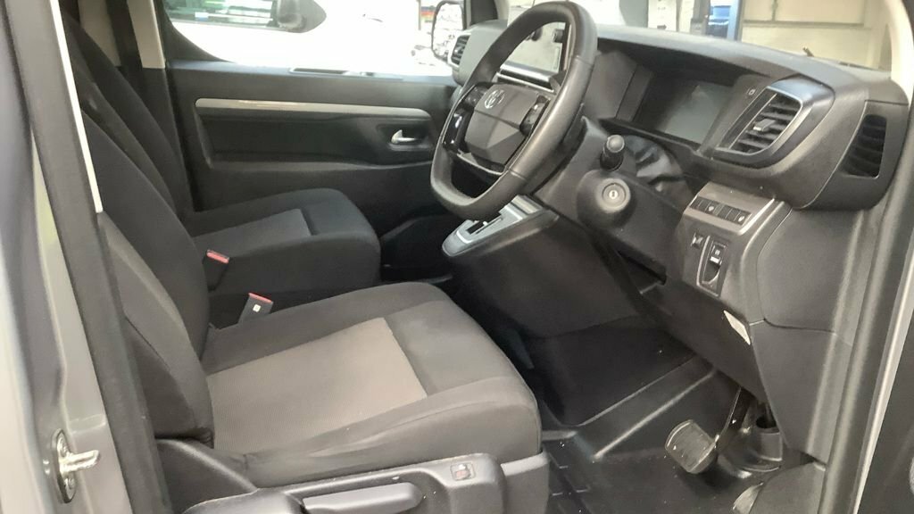 Toyota Proace Verso Mpv Black #8
