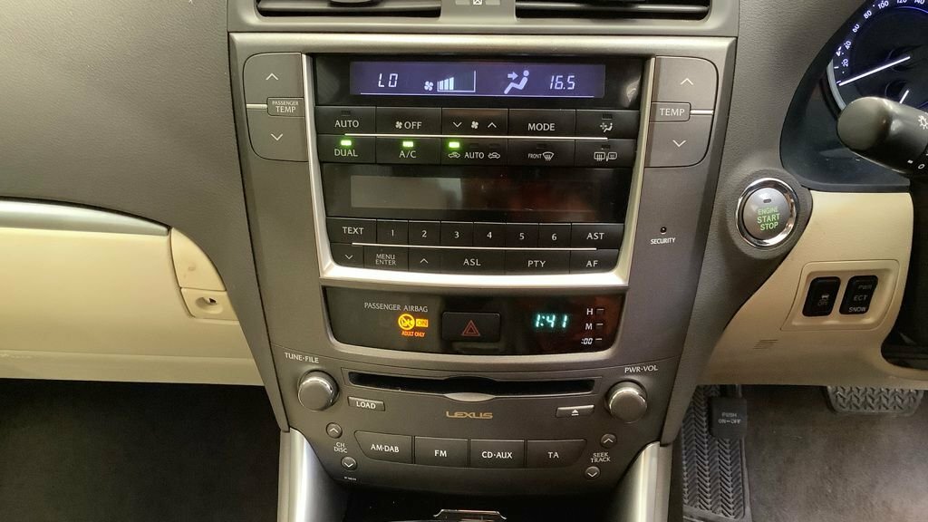 Lexus IS 2.2 200D F Sport Euro 5 White #10
