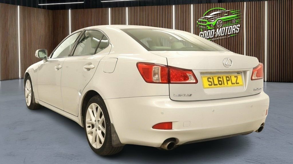 Lexus IS 2.5L Se-i Silver #5