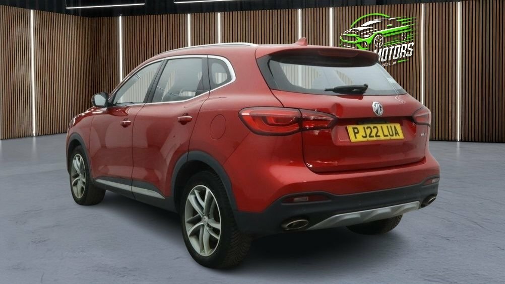 MG HS 1.5L Exclusive Red #5