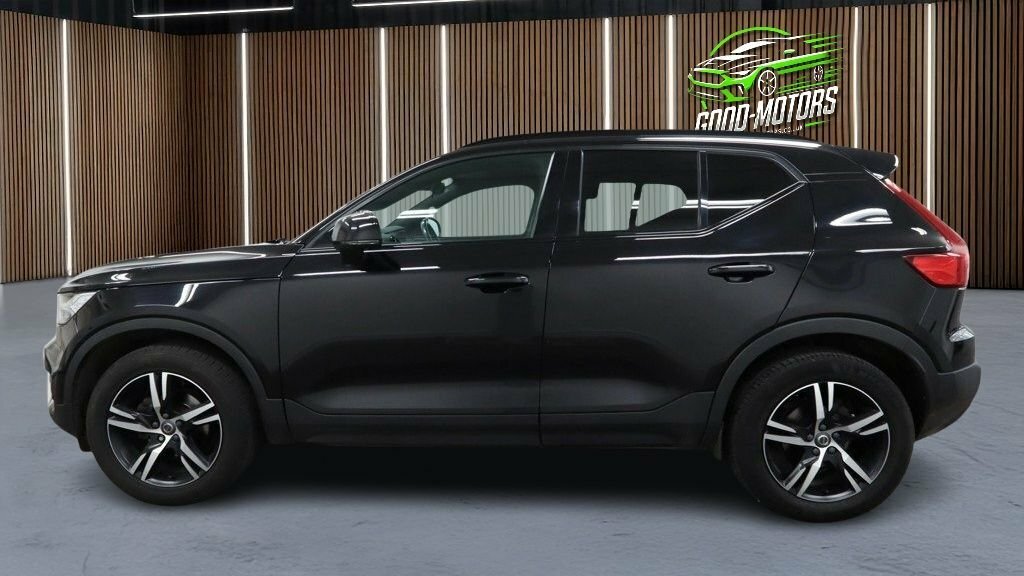 Volvo XC40 1.5L R-design Black #6