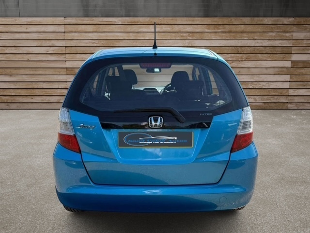 Honda Jazz 1.4 I-vtec Es I-shift Red #6