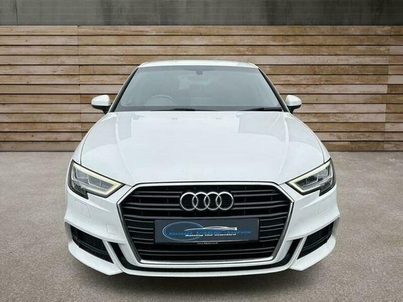 Audi A3 1.0 Tfsi 30 S White #2