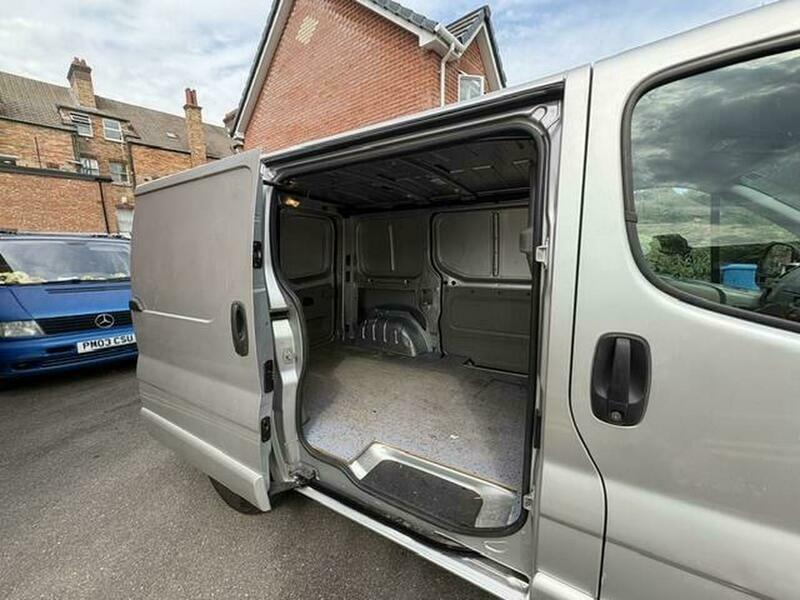 Renault Trafic Sl270dci.like A Vauxhall Vivaro. No Vat To Pay Silver #9