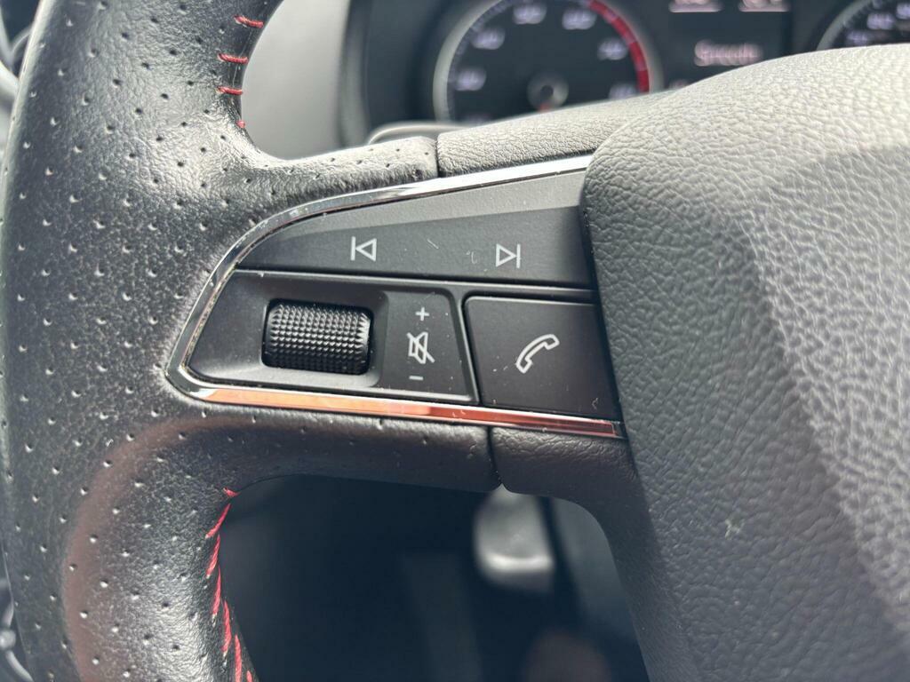 Seat Ibiza Ibiza Fr Technology Tsi Silver #36