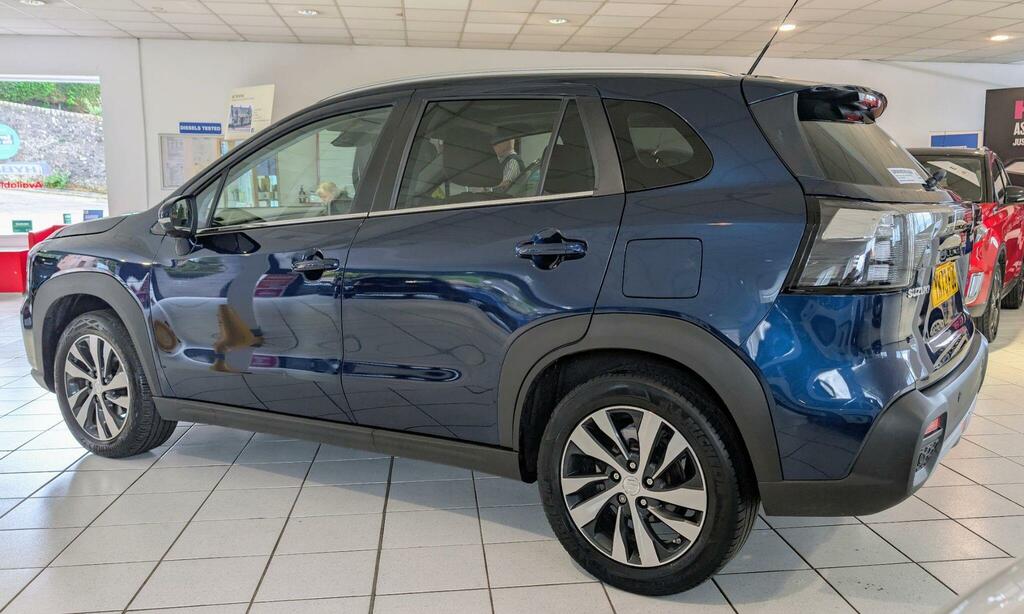 Suzuki S Cross Ultra Blue #4