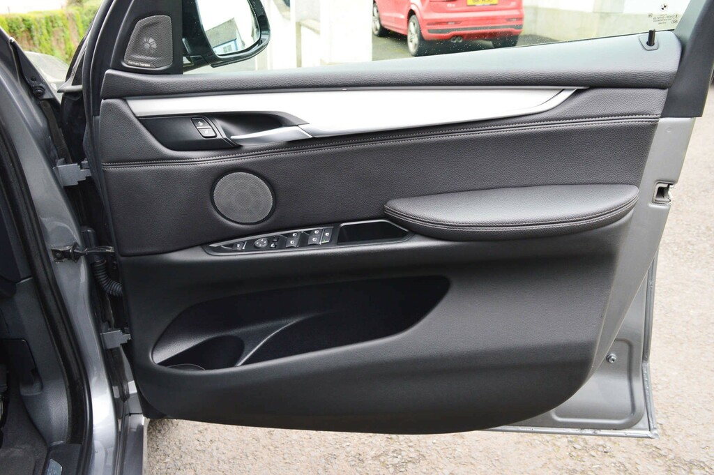 BMW X5 Suv Black #14