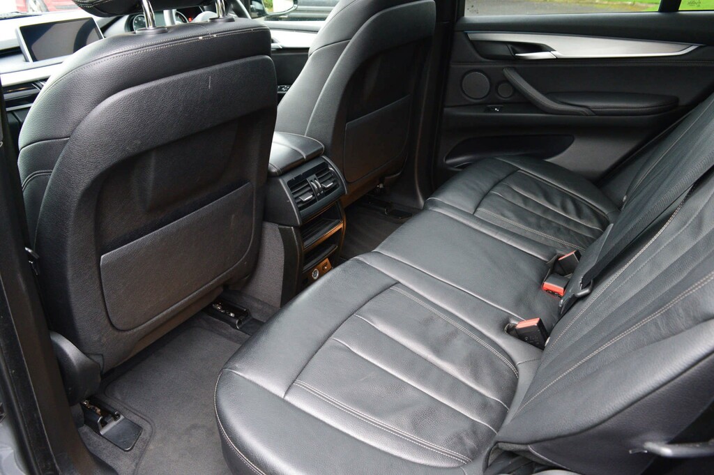 BMW X5 Suv Black #10