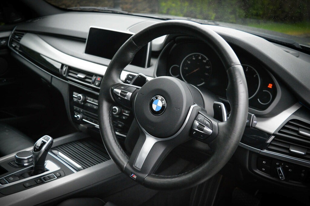 BMW X5 Suv Black #17