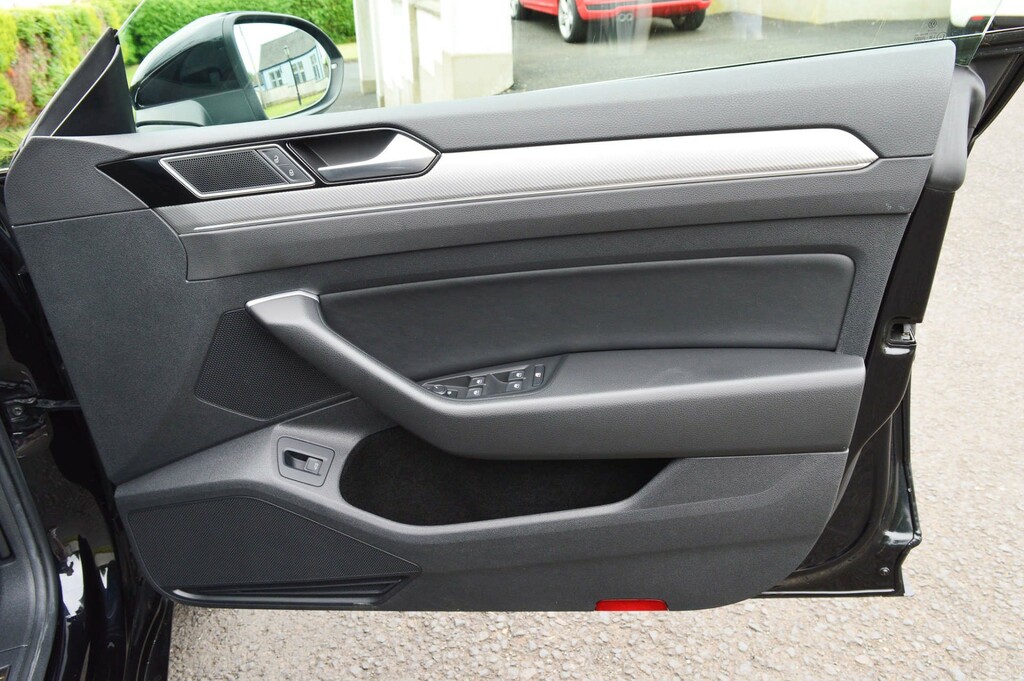 Volkswagen Arteon Hatchback Grey #15