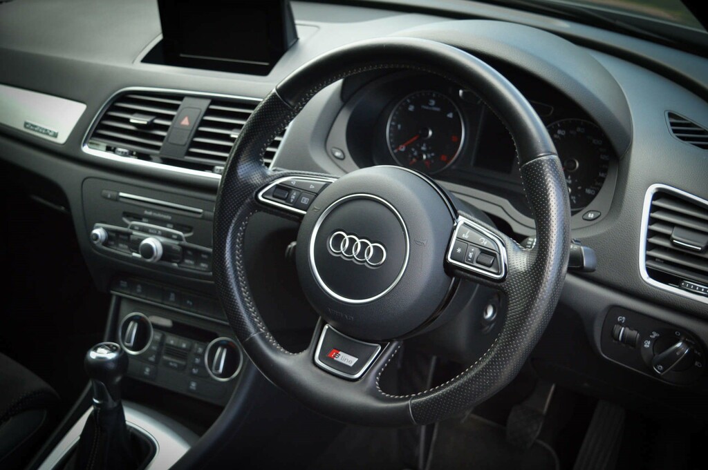 Audi Q3 2L S Line Plus Blue #16