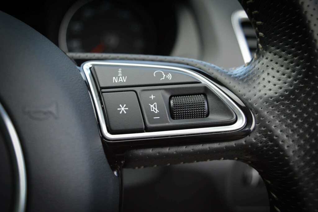 Audi Q3 2L S Line Plus Blue #18