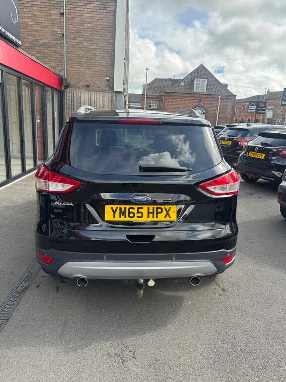 Ford Kuga 2.0 Tdci Titanium 2Wd Euro 6 Ss YM65HPX Black #3